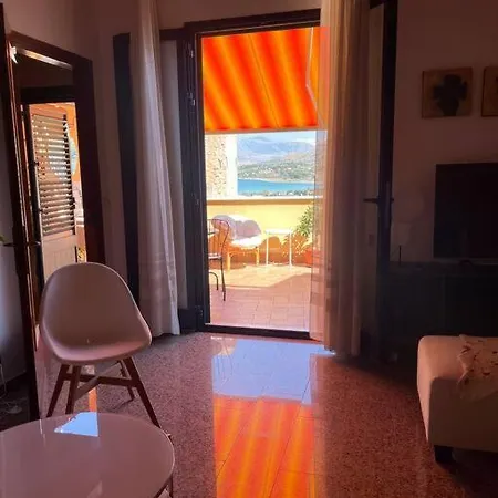 Bella Vista Sant Orsula 2 Bedroom View Terrace Historic Center Spacious Termini Imerese