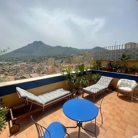 Apartamento Bella Vista Sant Orsula 2 Bedroom View Terrace Historic Center Spacious Termini Imerese