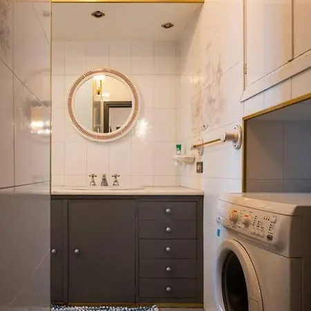 Bella Vista Sant Orsula 2 Bedroom View Terrace Historic Center Spacious Διαμέρισμα Termini Imerese
