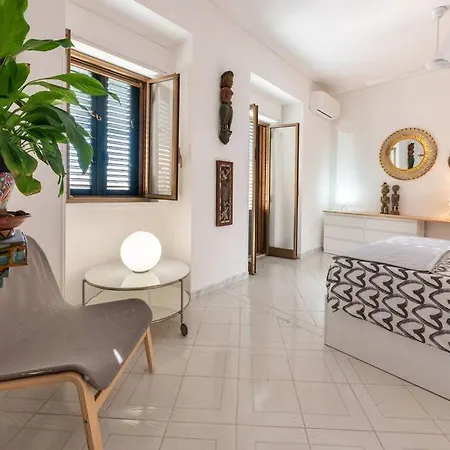 Bella Vista Sant Orsula 2 Bedroom View Terrace Historic Center Spacious * Termini Imerese