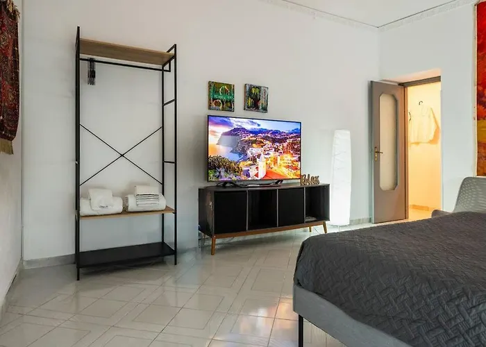 Bella Vista Sant Orsula 2 Bedroom View Terrace Historic Center Spacious * Termini Imerese